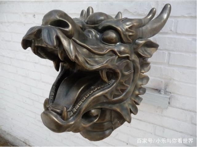 圓明園龍首現(xiàn)身法國(guó)，2400萬(wàn)被華人買(mǎi)下，真假難辨。